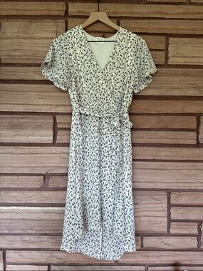 Sienna Sky Floral Faux Wrap Dress Hi-low White Blue S